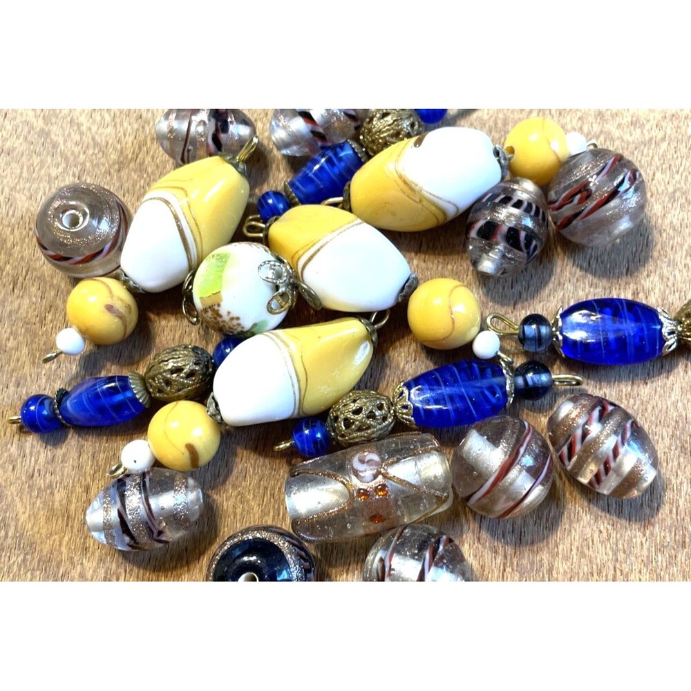 Rare Vintage Glass Bead Lot Lampwork Handmade Metallic Swirl